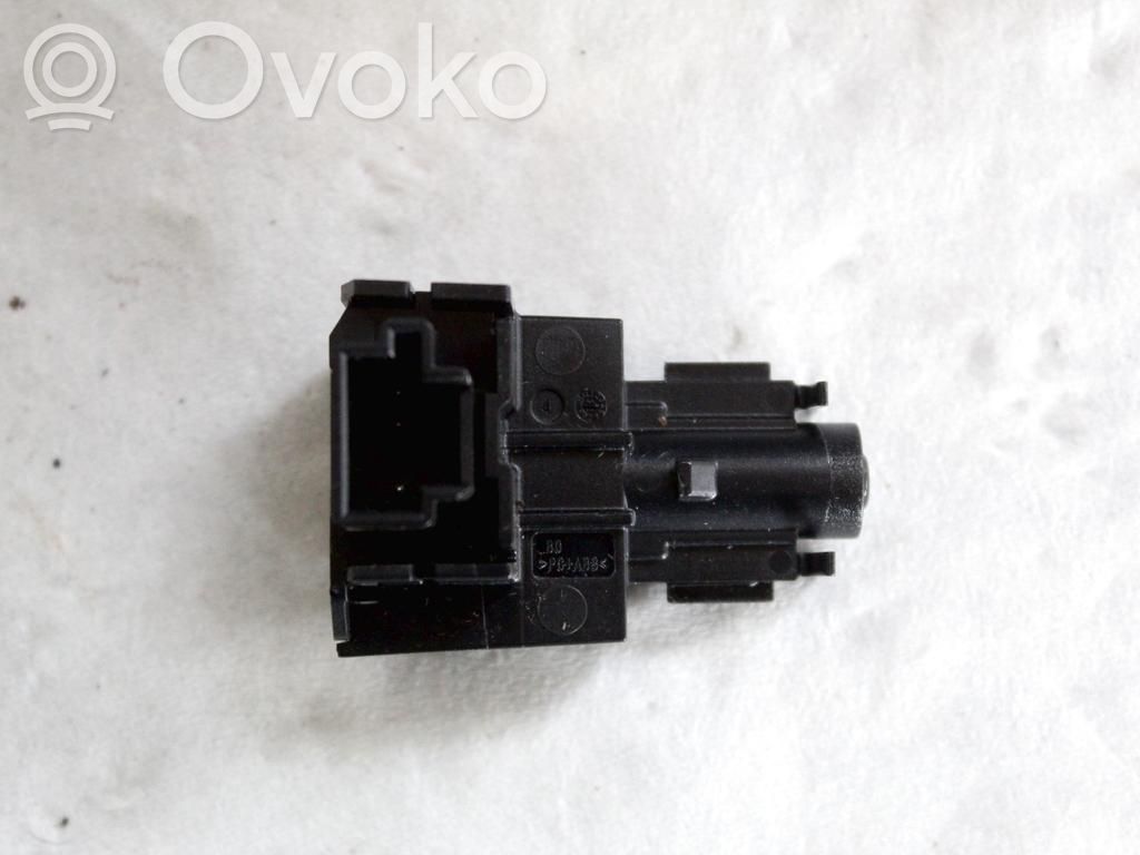 Sensor de temperatura interna   5WA907527A