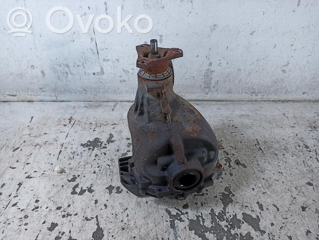 Hinterachsdifferential   2R8W4384BA