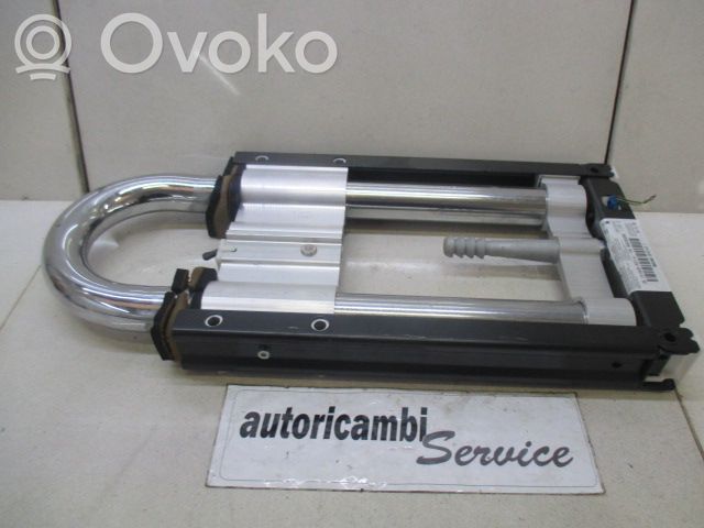 Peugeot 207 Barra antiribaltamento tetto cabrio