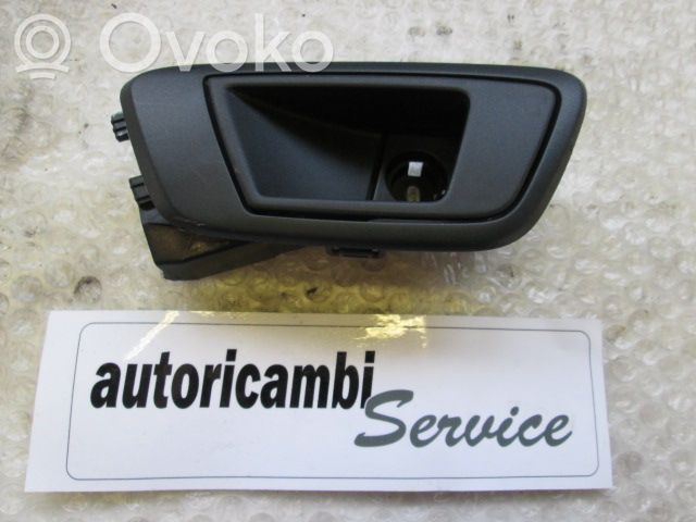 Ford Fiesta Manecilla interna puerta delantera 