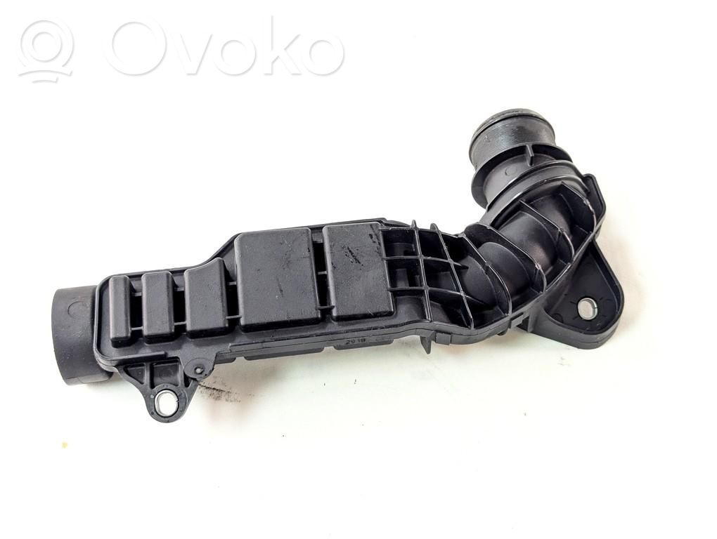 Audi Q8 Tubo flessibile intercooler 