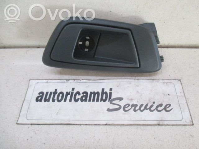 Ford Fiesta Manecilla interna puerta delantera 