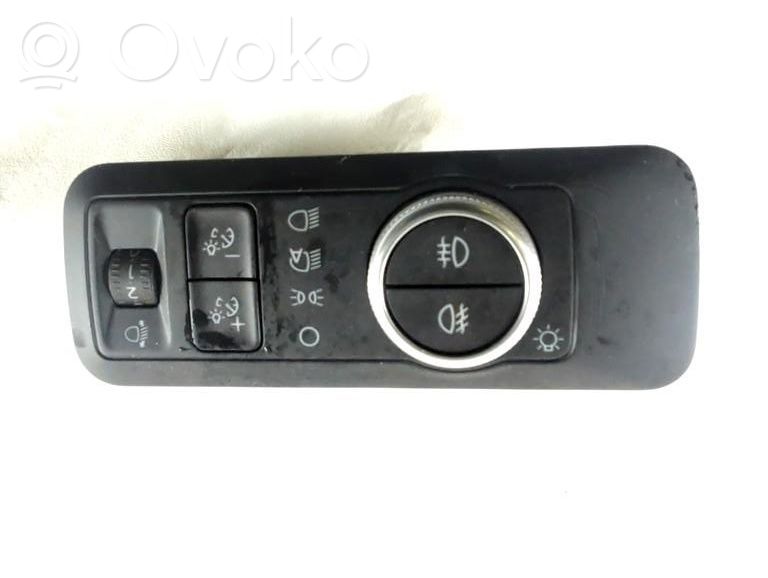 Ford Kuga III Headlight level height control switch 