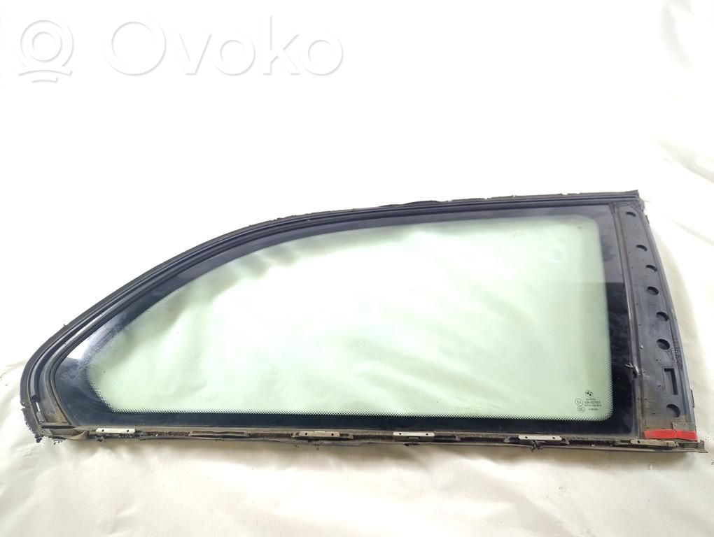 BMW 5 E60 E61 Rear side window 