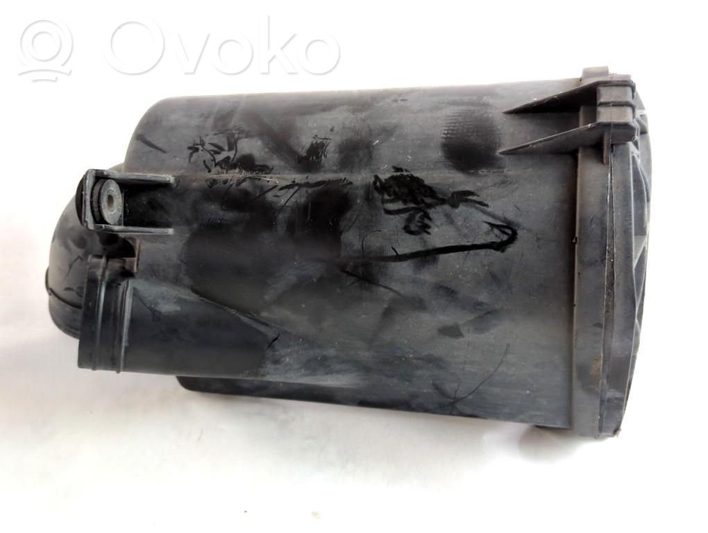 Air filter box   8Z0129607C