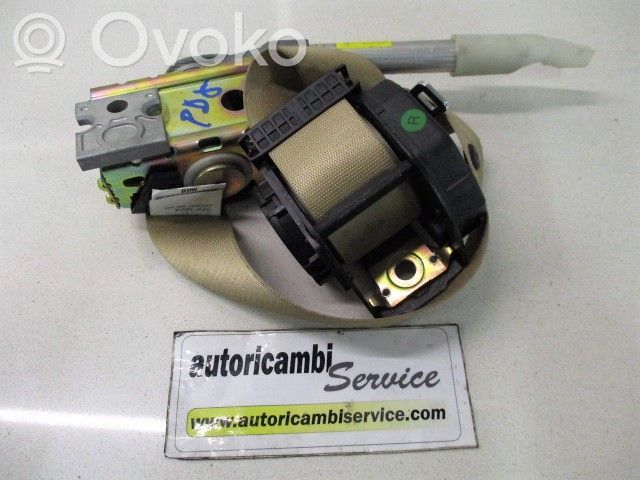 Hebilla del cinturón delantero   72117022402