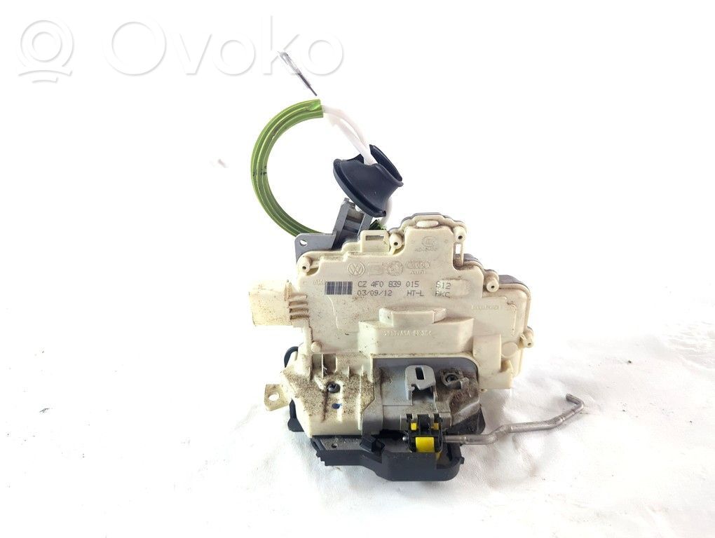 Cerradura de puerta trasera   4F0839015