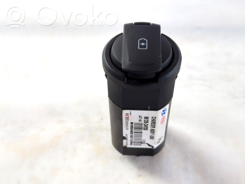USB-Anschluss   96125D4000