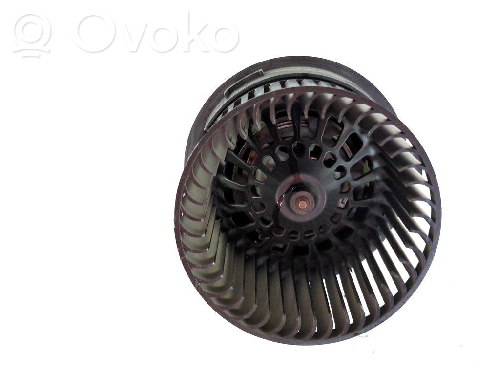 Peugeot 2008 I Ventilator aerotermă 