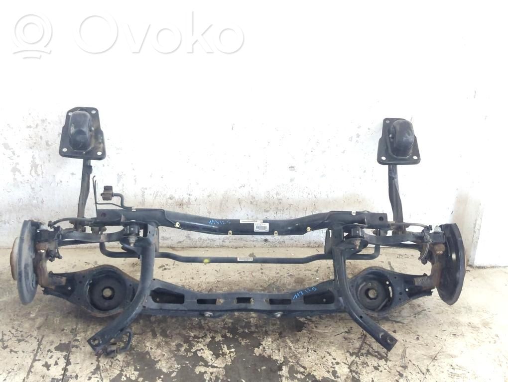 Volkswagen Touran II Grinda punții spate