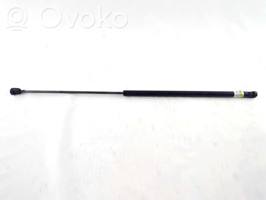 Volkswagen Golf V Siłownik maski przedniej