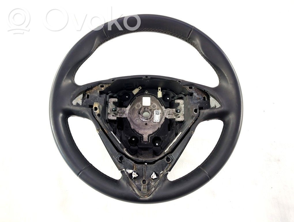 Volante   156139841