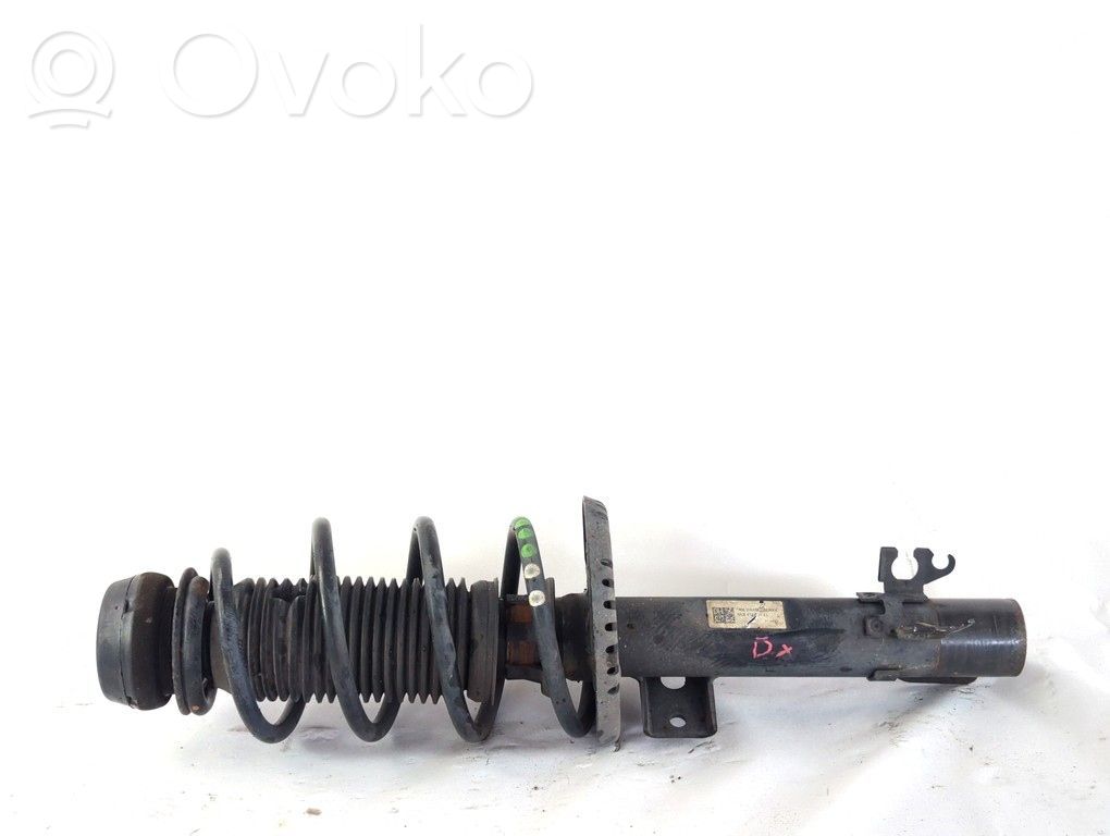 Volkswagen Polo V 6R Amortyzator osi przedniej ze sprężyną 