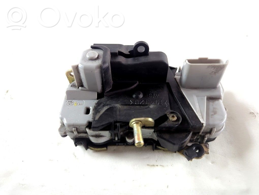 Citroen Xsara Picasso Zamek drzwi przednich 