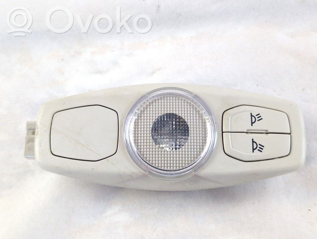 Ford Focus Etuistuimen valo 