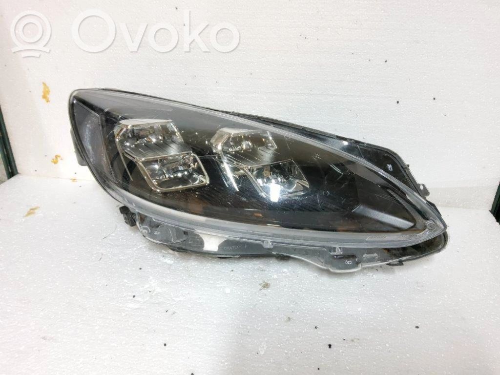 Ford Kuga III Scheinwerfer 