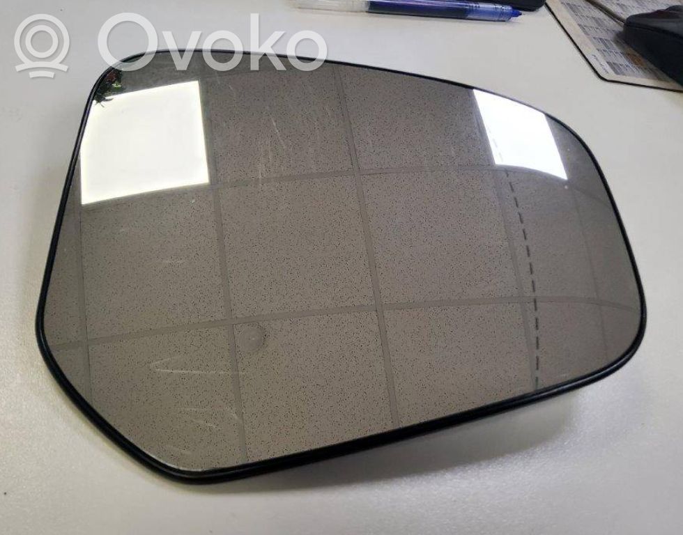 Ford Transit Courier Spoguļa stikls 
