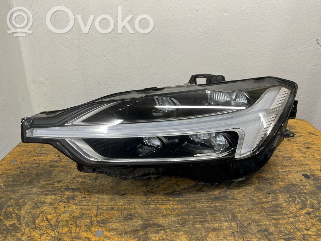 Volvo XC60 Scheinwerfer 