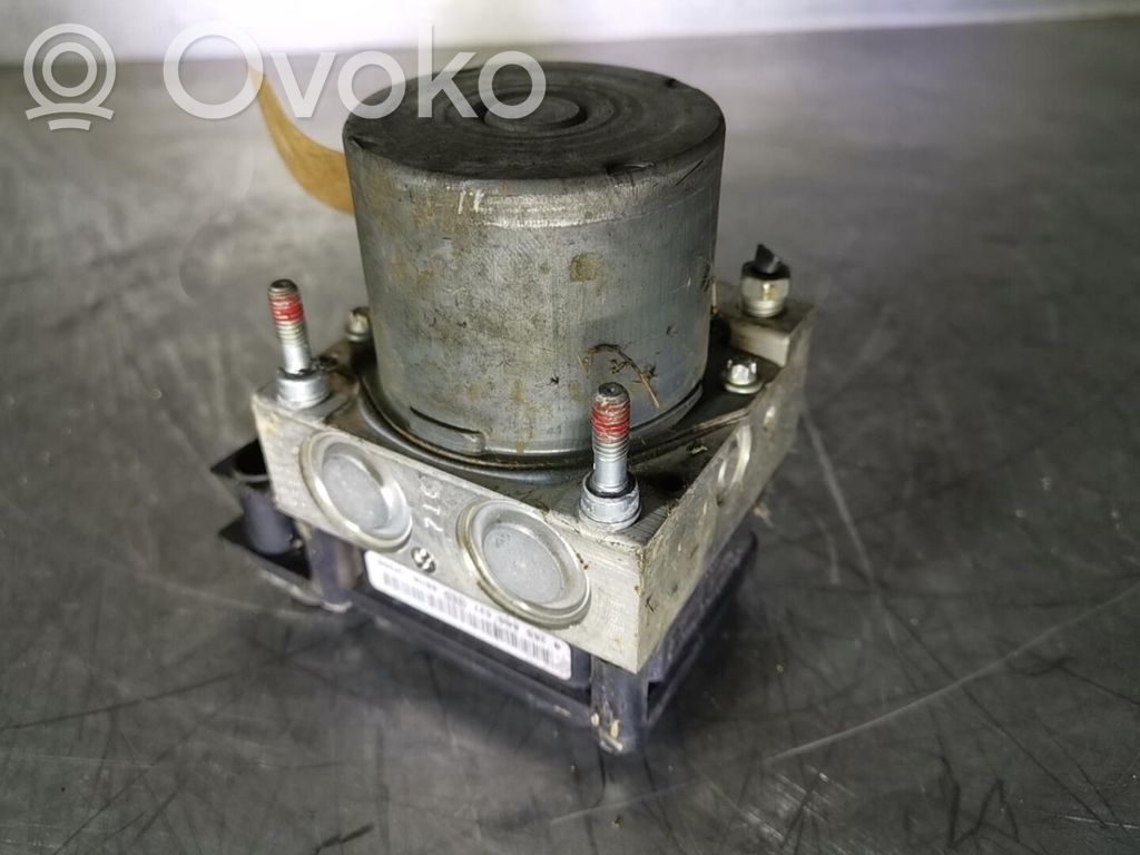 Toyota Auris 150 ABS-pumppu 
