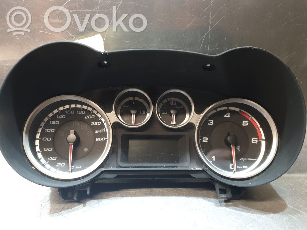 Alfa Romeo Mito Velocímetro (tablero de instrumentos) 