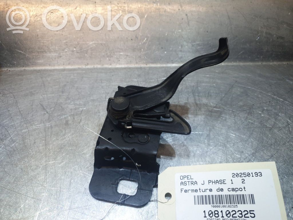 Opel Astra J Serrure de capot 