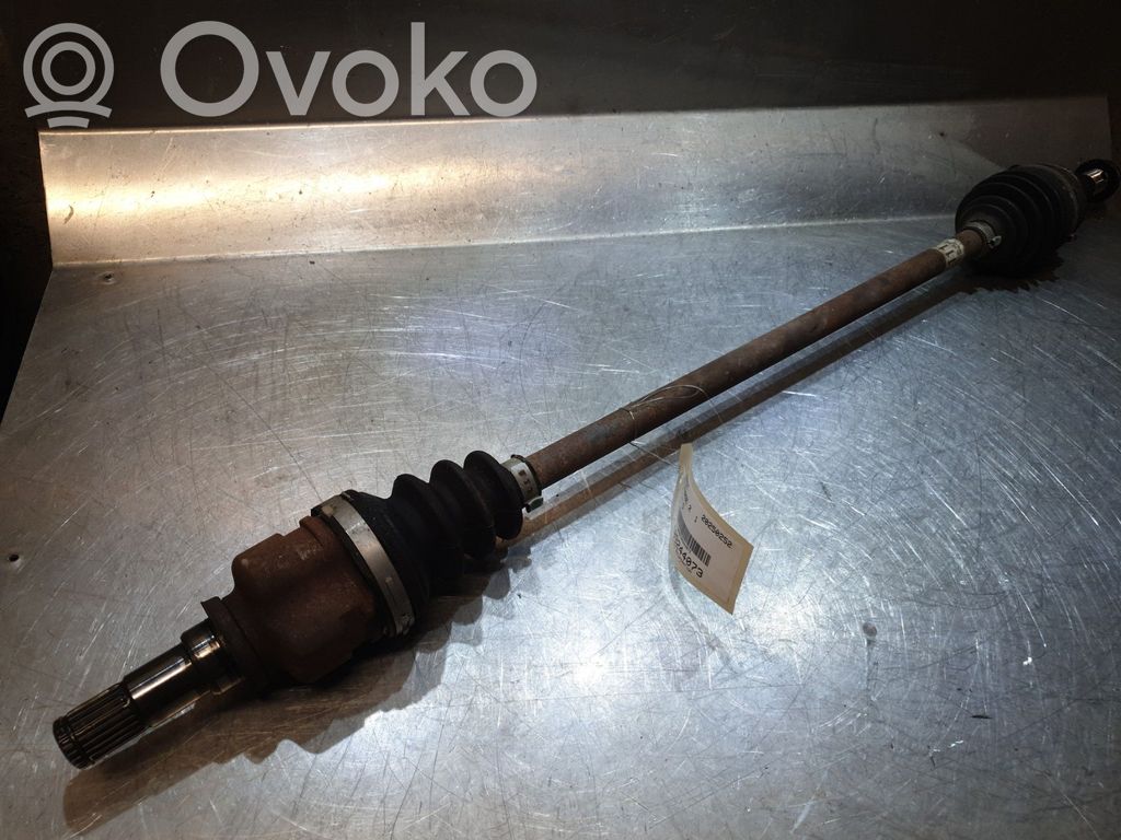 Peugeot 107 Front driveshaft 
