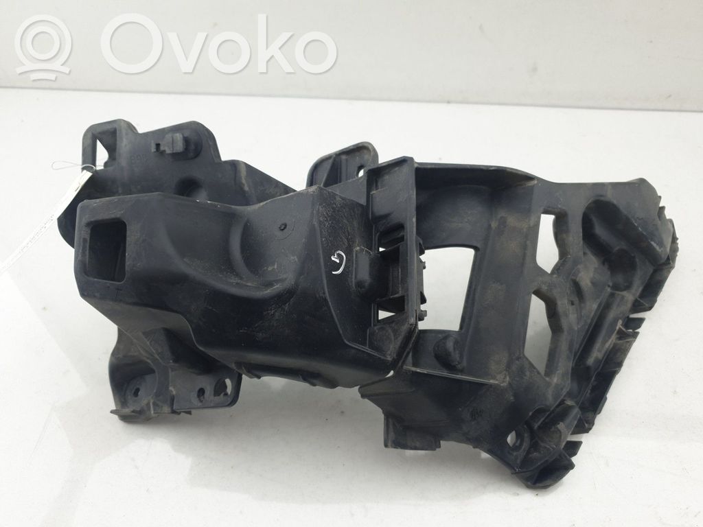 Renault Clio IV Suport montare bară spate 