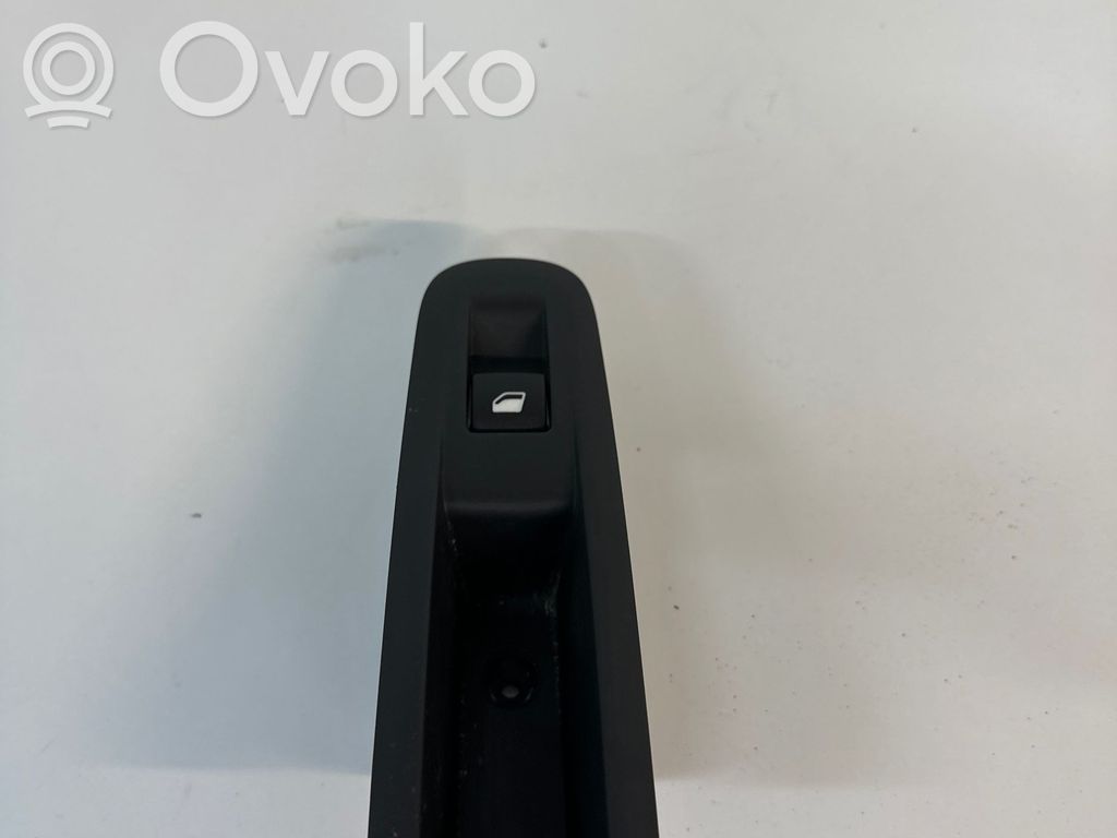 Peugeot 308 Electric window control switch 