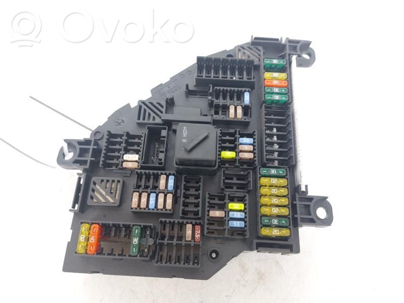BMW X3 F25 Fuse module 