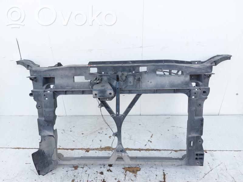 Mazda 5 Radiatoru panelis 