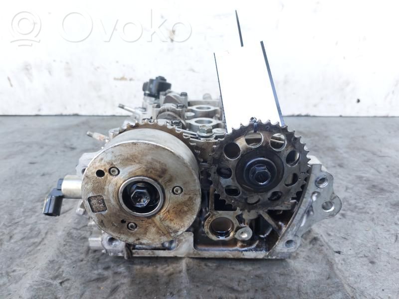 Toyota Yaris Engine head 