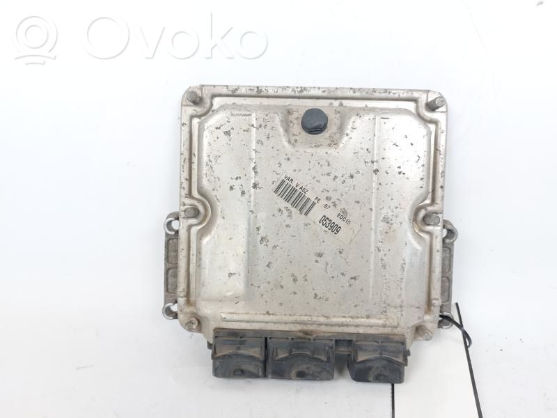 Peugeot 807 Engine control unit/module 