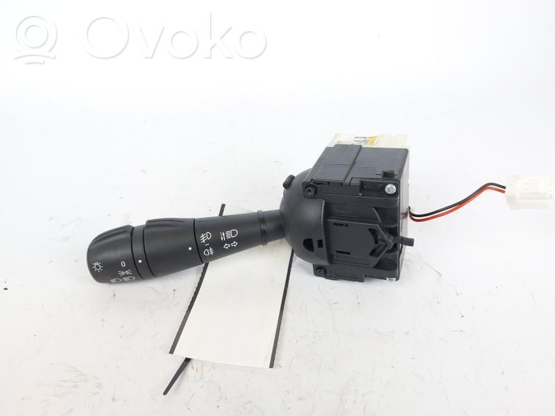 Renault Clio IV Light switch 