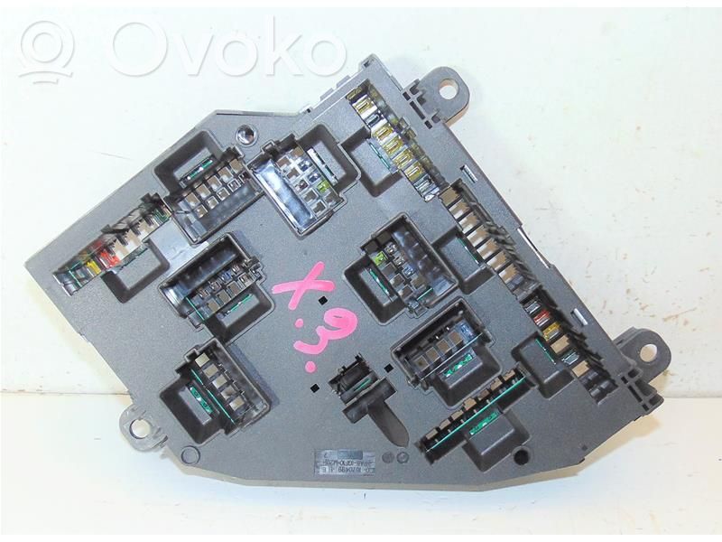 BMW X3 F25 Fuse module 