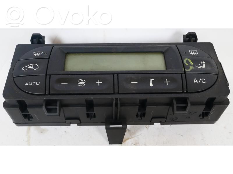 Citroen C3 Center console 