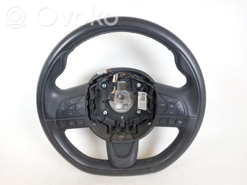 Fiat 500X Ohjauspyörä 