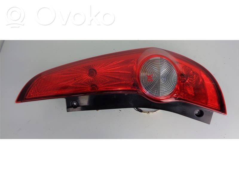 Opel Agila B Lampa tylna 