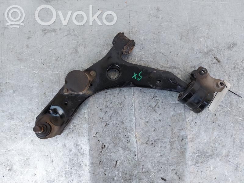 Mazda 3 II Querlenker Achsschenkel vorne 