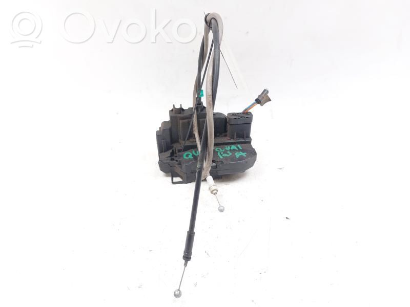 Nissan Qashqai Zamek drzwi tylnych 