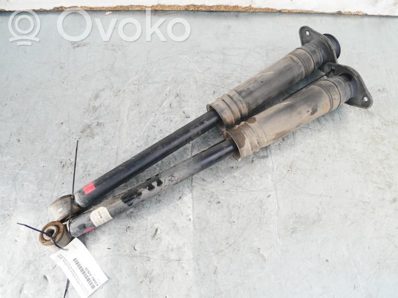 Etukallistuksenvaimentajan tanko   E62105FD0A,E62105FD0A