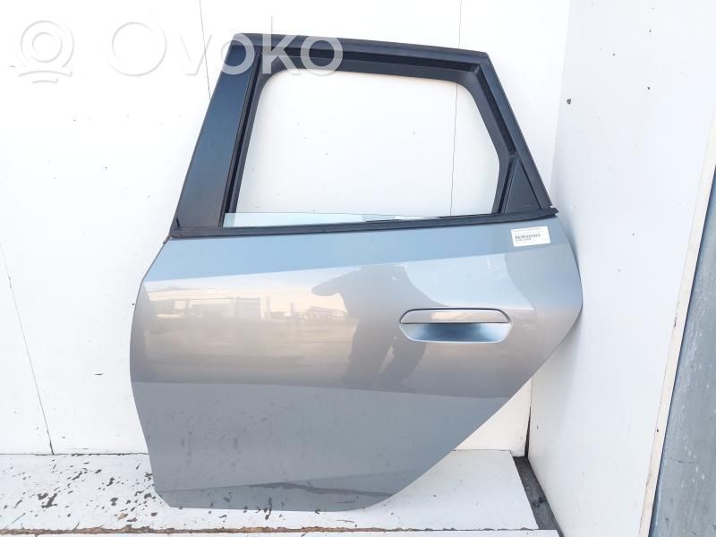 BMW 2 Active Tourer U06 Puerta trasera 