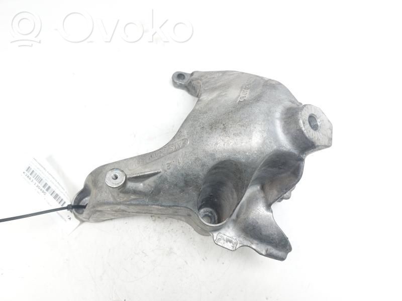 Engine mount bracket   4M0199307BQ,4M0199307BQ