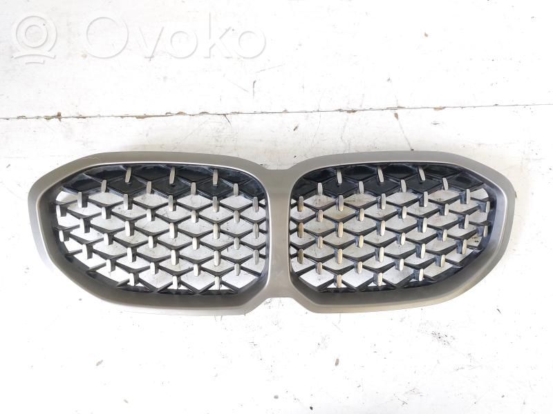 BMW 1 F40 Atrapa chłodnicy / Grill 