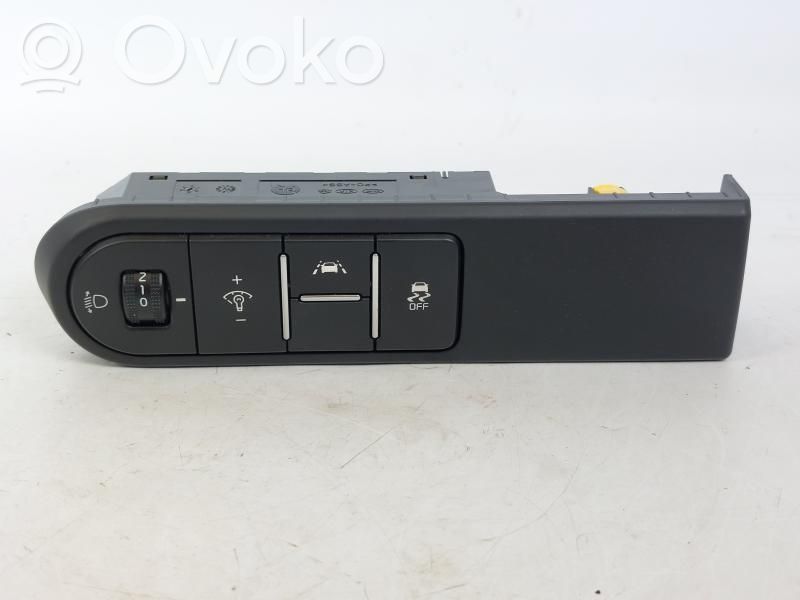 KIA Ceed Center console 