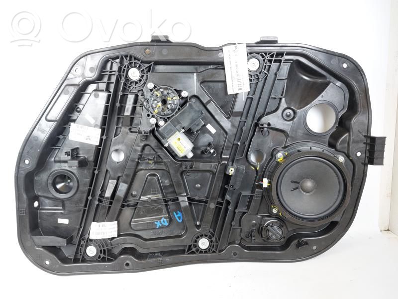 KIA Ceed Regulador de puerta delantera con motor 