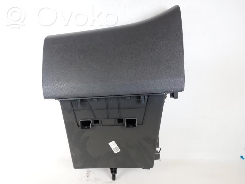 Opel Combo E Handschuhfach