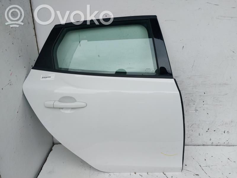 Volvo V40 Galinės durys 