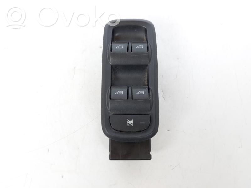 Ford Fiesta Interruttore di controllo dell’alzacristalli elettrico