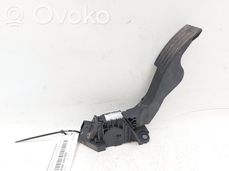 Ford Focus Akceleratoriaus pedalas 