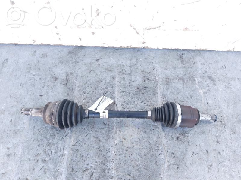 Opel Corsa D Etuvetoakseli 